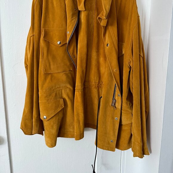 Caramel Oversized Suede Jacket w/adjustable fit and pockets - Picture 2 of 16